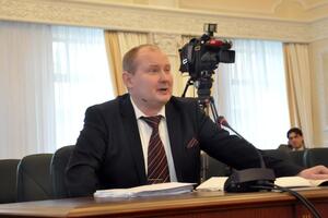 Чаус сегодня вышел на связь, но не сообщил, где находится