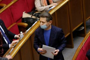 Михаил Волынец: Что делает независимый регулятор НКРЭКУ? Молча наблюдает и выписывает себе премии