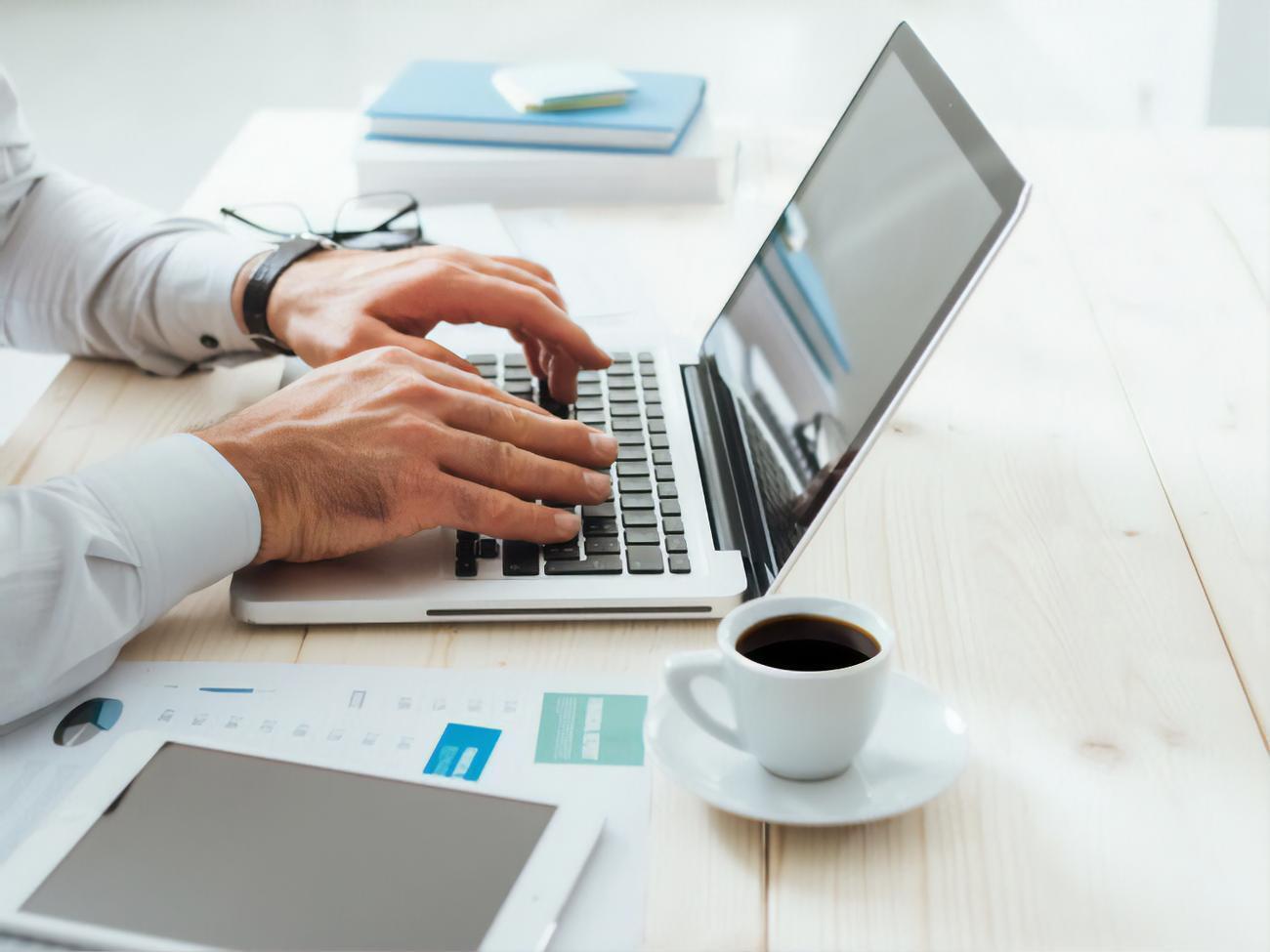 Больше всего от слишком длинного рабочего дня страдают мужчины