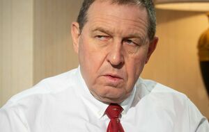 Ілларіонов: У схожих умовах боєприпаси зберігають і в Казахстані, і в Таджикистані, і в Узбекистані, але ніде таких вибухів не відбувається