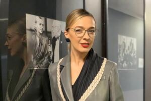 Фролова: Как-то не могу я себя отождествить с устоявшимся выражением "молодая мамочка"