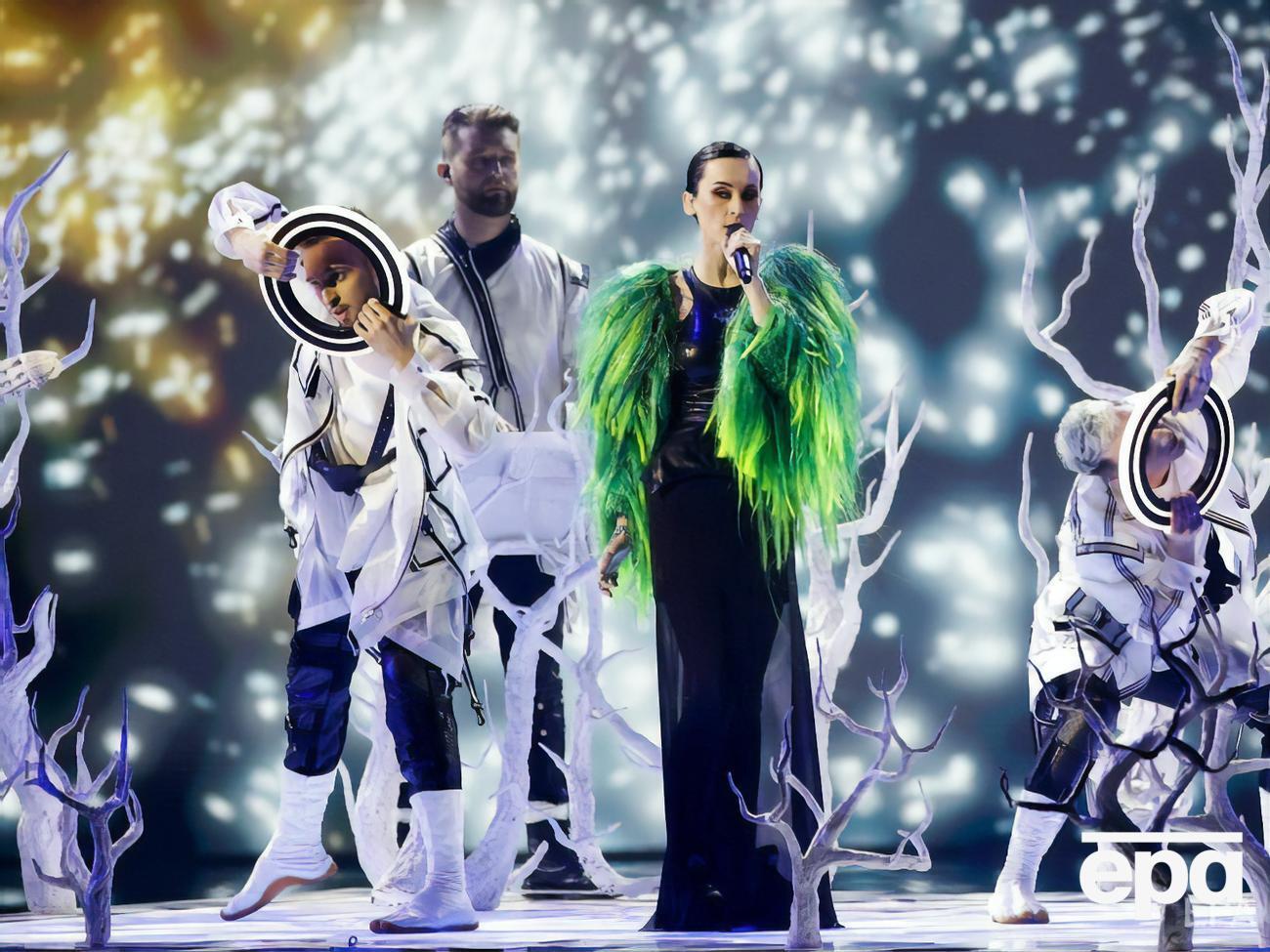 Go-A выступила в первом полуфинале под 15-м номером