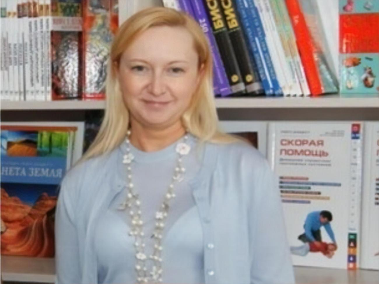 Офіційно про розлучення Януковича з першою дружиною не повідомляли, але, за даними ЗМІ, він живе в Росії з Полежай
