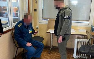 Пограничник привлек посредников, которые подыскивали клиентов