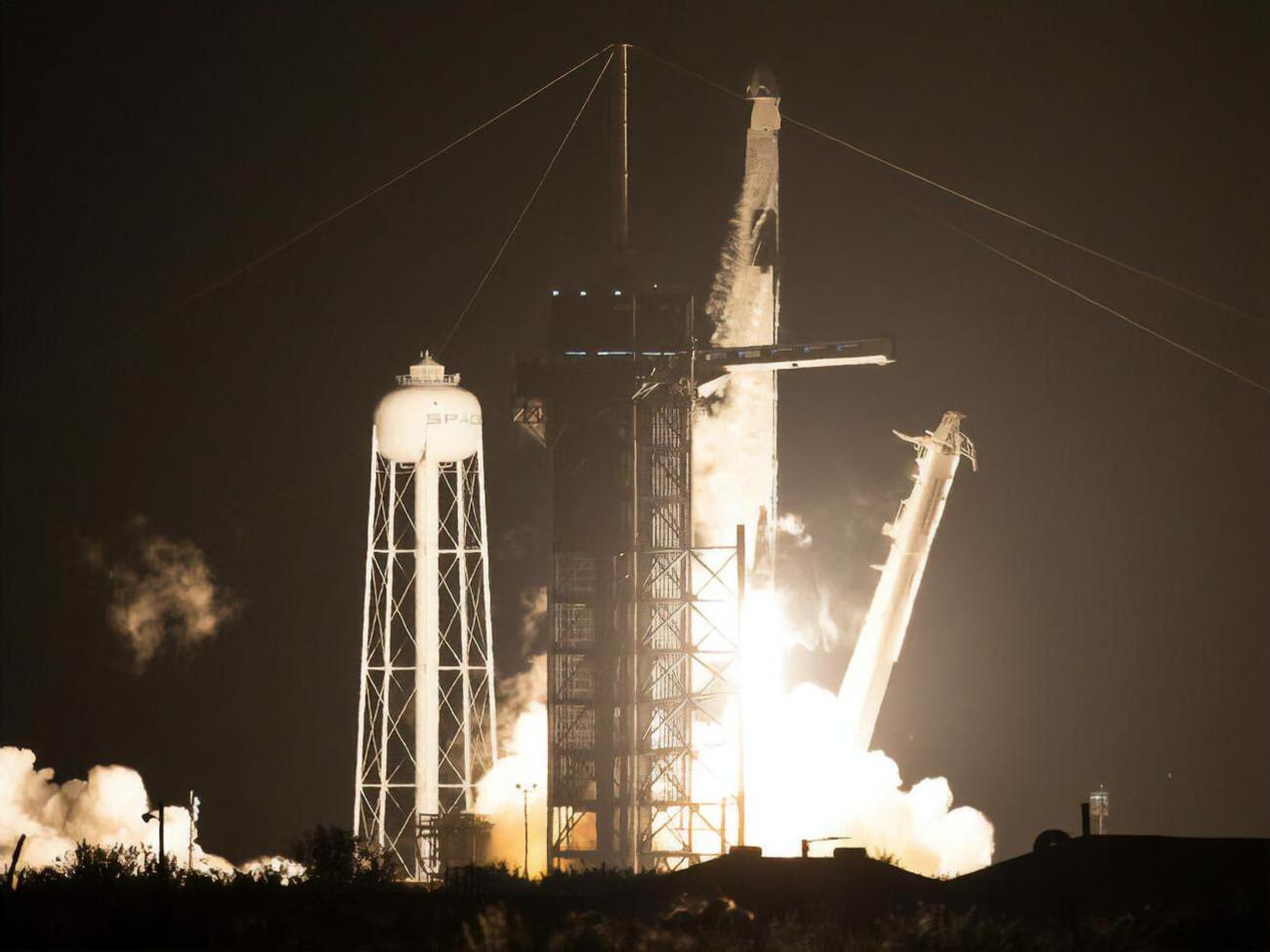 Crew Dragon был запущен в ночь на 16 ноября 2020 года