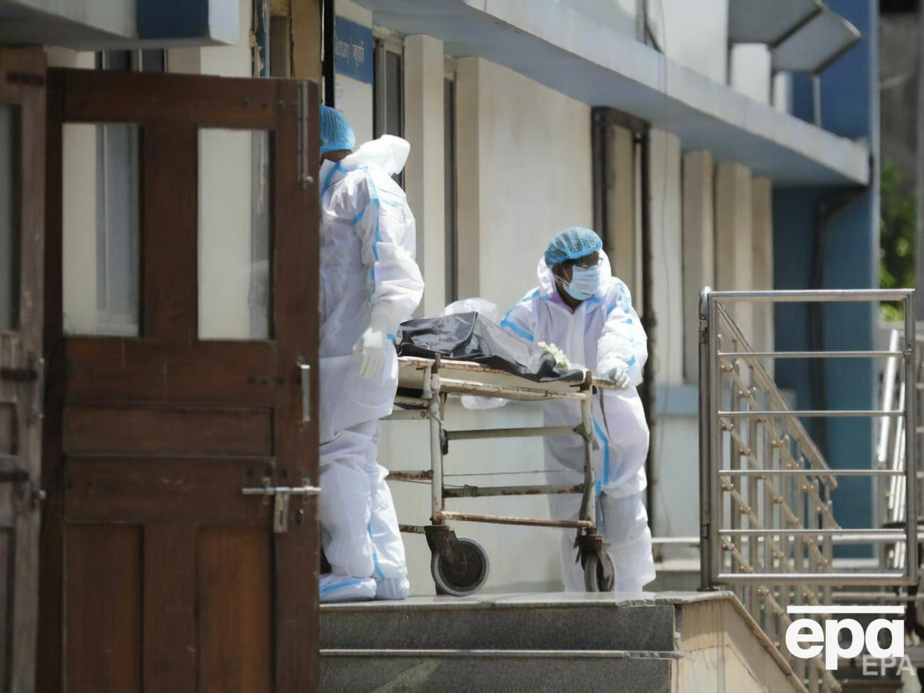 1 мая в Индии зафиксировали максимальное число смертей от COVID-19 в сутки