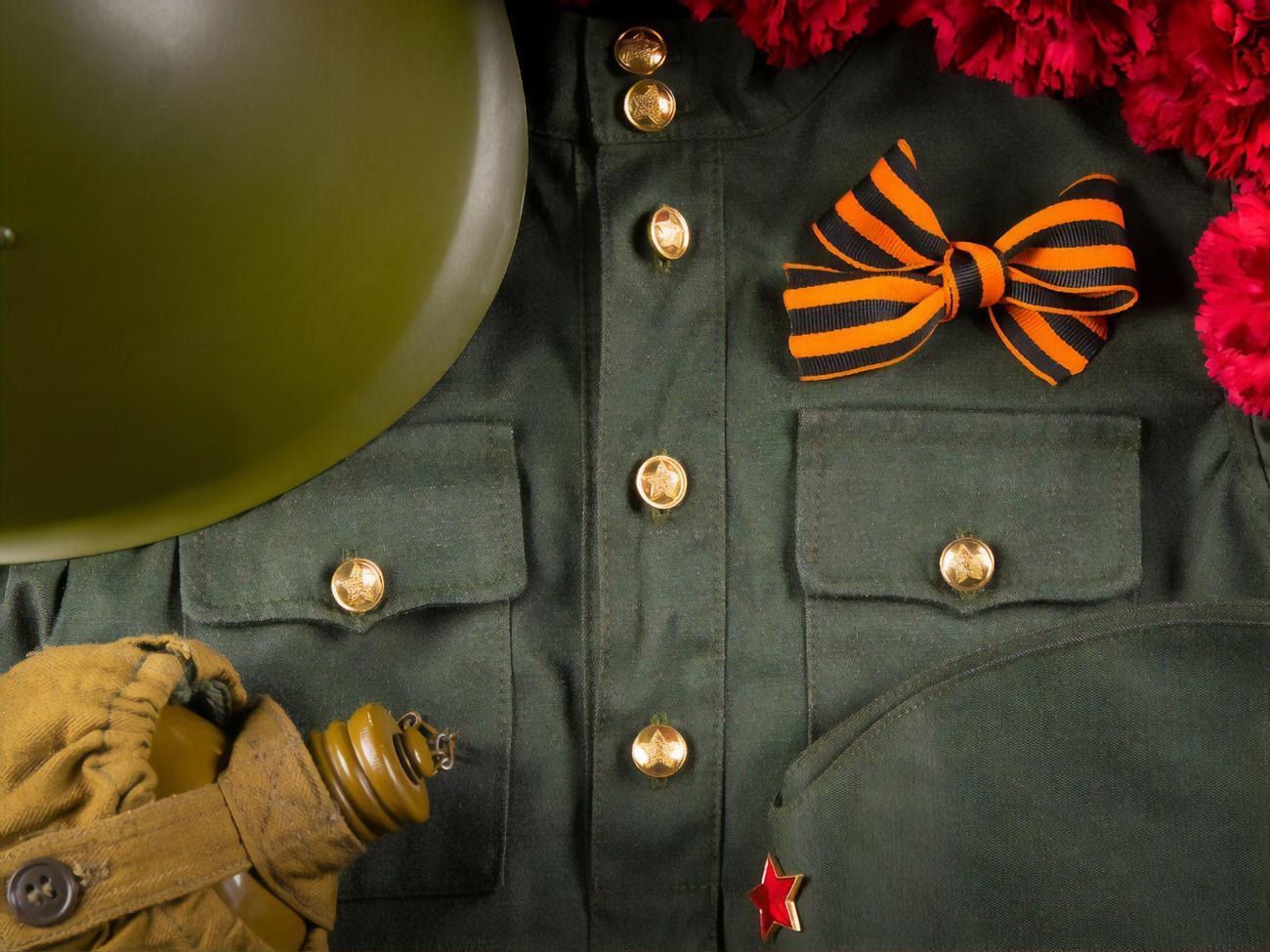 В МВД напомнили о запрете использования коммунистической символики, в том числе георгиевских лент