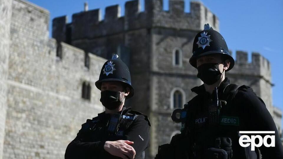 Поліція заарештувала чоловіка і жінку неподалік від резиденції Royal Lodge