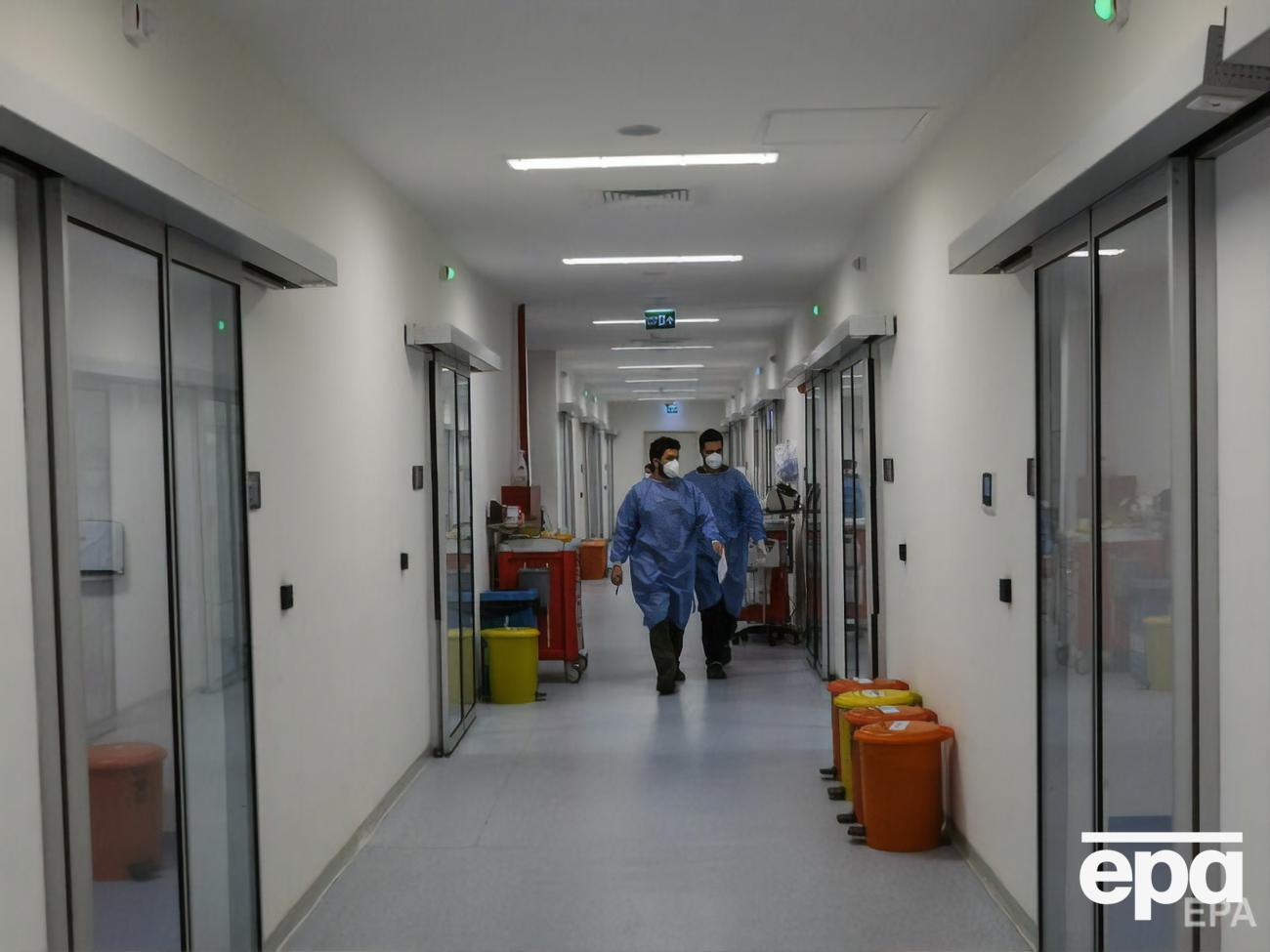 Пострадавшая в ДТП украинка остается в больнице в Турции