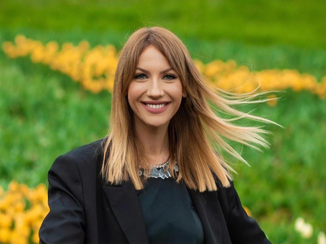 Нікітюк: Трояндочка від холостяка &ndash; це всього лише запрошення на побачення. Келих ігристого &ndash; це назавжди