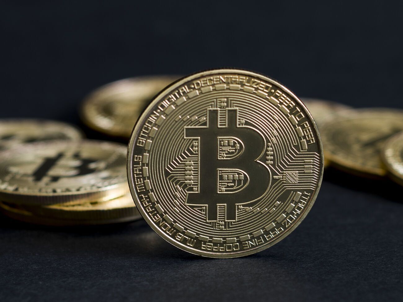 Курс біткоіна 19 травня опускався до $30,2 тис.