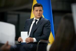 Зеленський: Напруга збережеться як мінімум до вересня