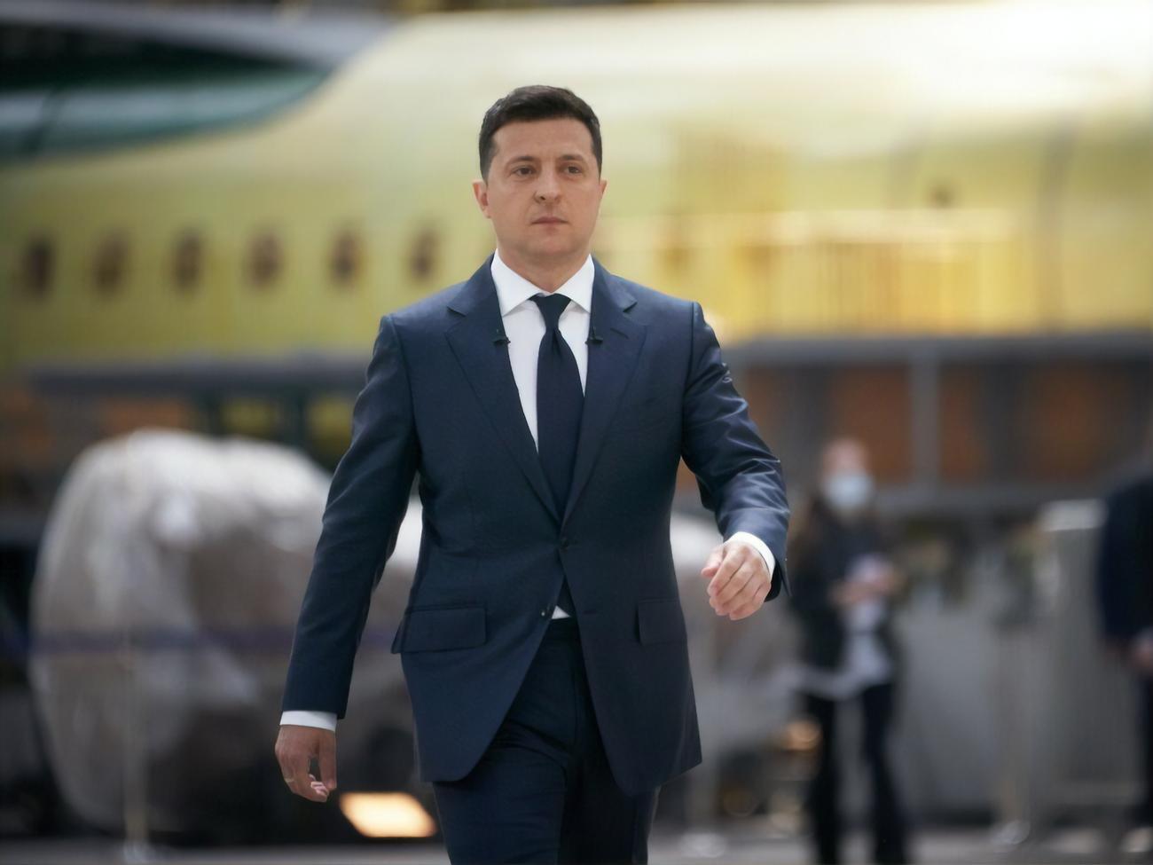 Зеленський заявив, що йому соромно за поведінку Тищенка