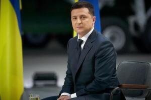 Владимир Зеленский: Укрзалізниця" имеет кредитную задолженность в сотни миллионов долларов. Просто сотни!