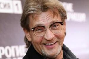 Домогаров официально был женат три раза