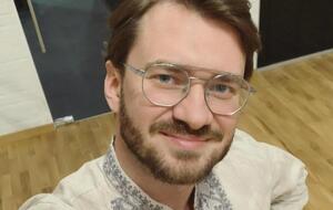 Дикусар: Всех с праздником!