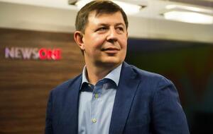 По данным журналистов, Козак покинул Украину 24 февраля и с тех пор не возвращался