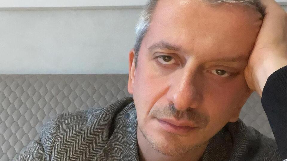 Богомолов: Ранок. Кава. Гжель
