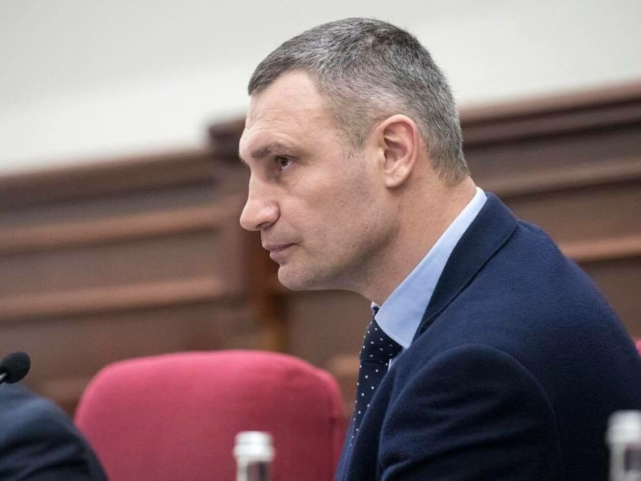 Кличко розповів про гостру ситуацію у стосунках із Зеленським у зв'язку з підняттям головного прапора в Києві