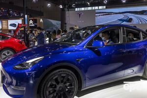 В Украину заехали 4032 автомобиля Tesla по состоянию на 1 марта этого года