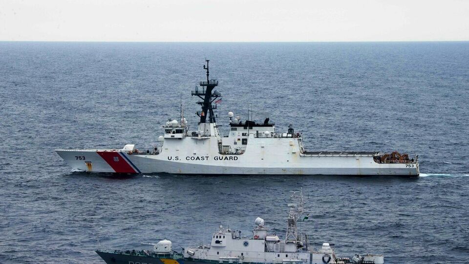 Российские корабли мешали учениям украинских и американских кораблей