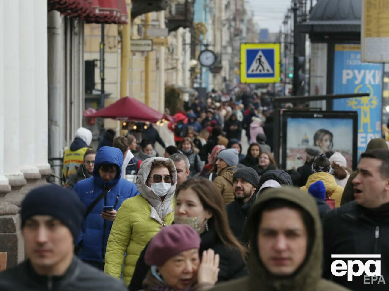У РФ від коронавірусу померло понад 118 тис. осіб
