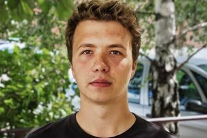 Самолет, на котором летел Протасевич, летел в Вильнюс, его сегодня экстренно посадили в Минске