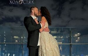 Заливако надел кольцо на палец Анны Богдан