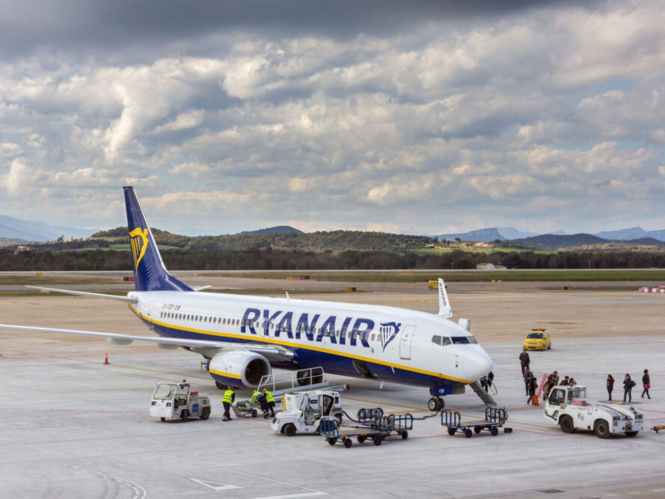 Пользователи соцсетей осудили решение пилота Ryanair посадить самолет в Минске