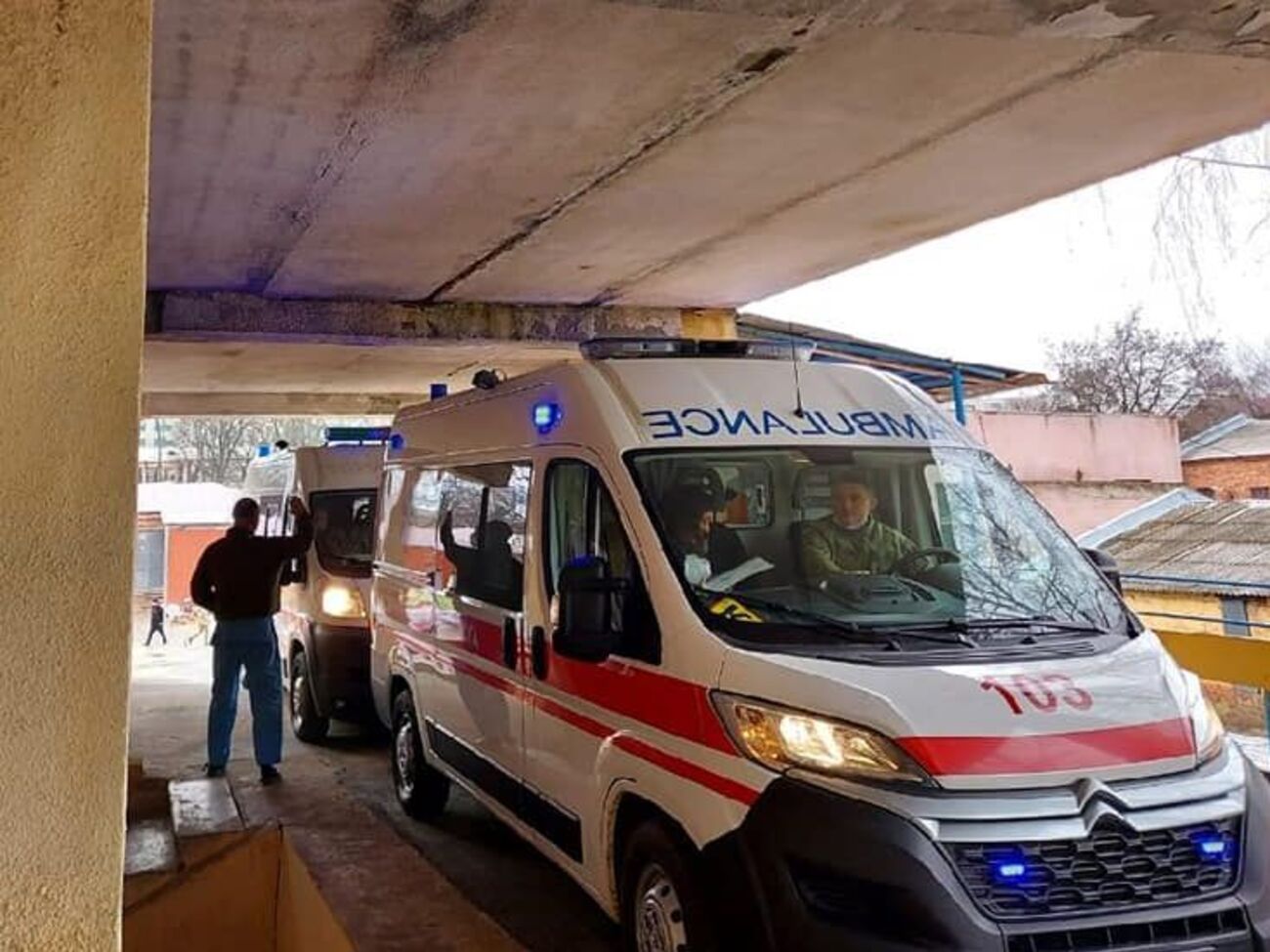 Раненого госпитализировали