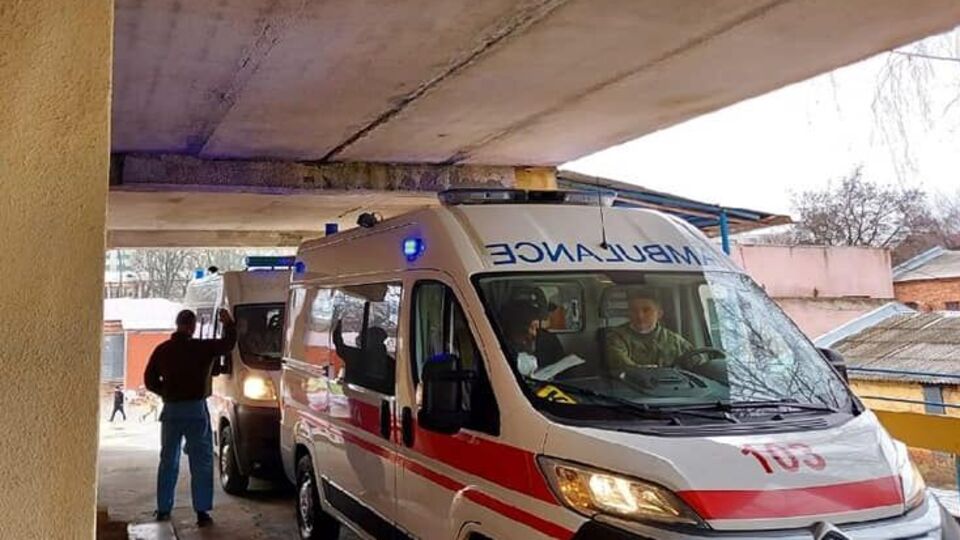 Пораненого госпіталізували