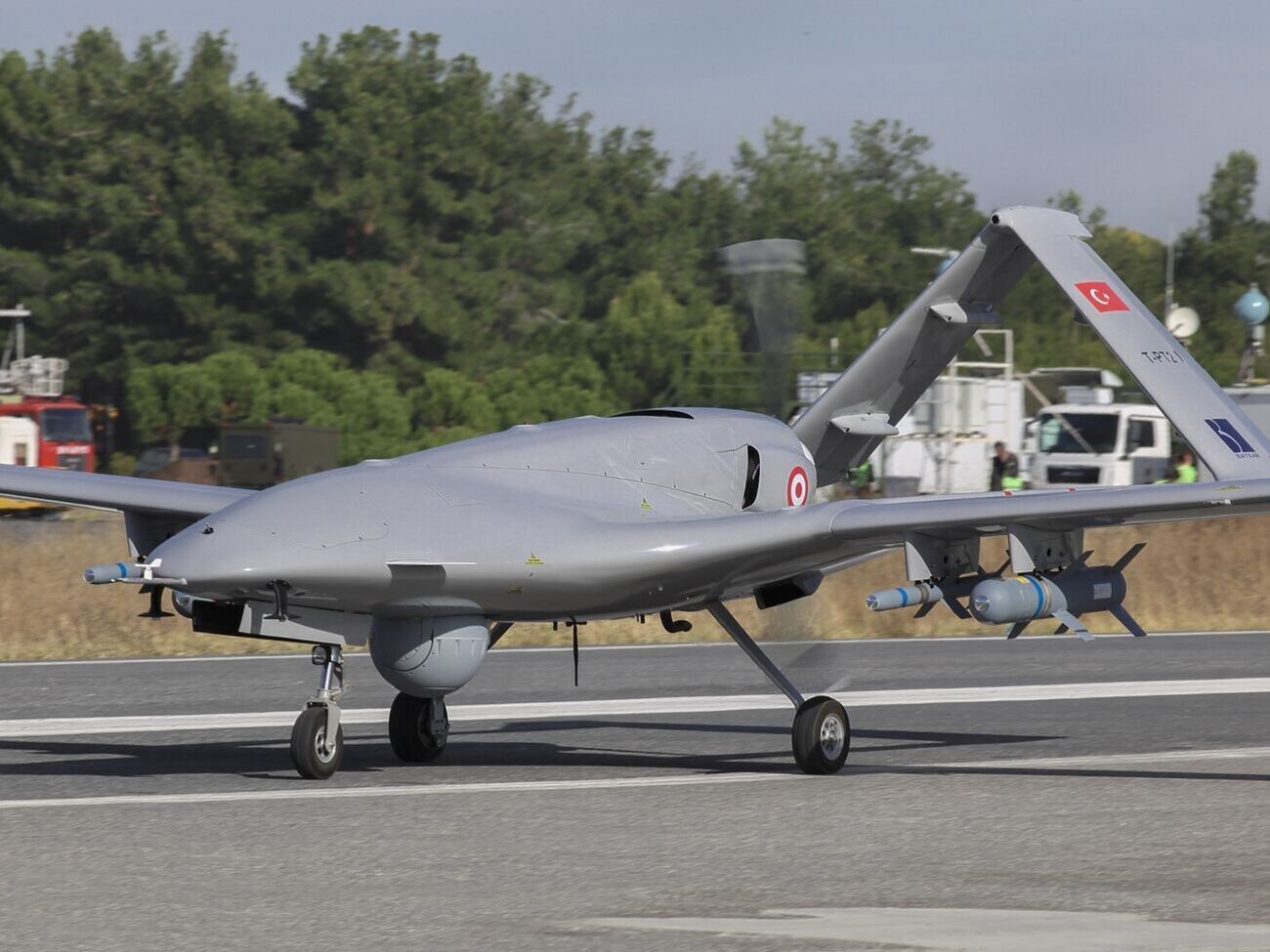 Польща закупить 24 безпілотники Bayraktar TB2