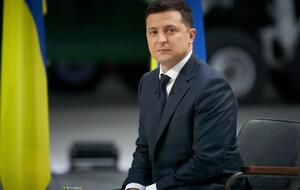 Зеленський: У 2014 році Росія анексувала Крим. За роки мораторію деякі політики й бізнесмени вкрали в держави землю, яка дорівнює за площею майже двом півостровам