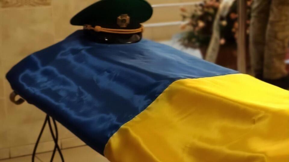 За попередньою версією, сталося самогубство