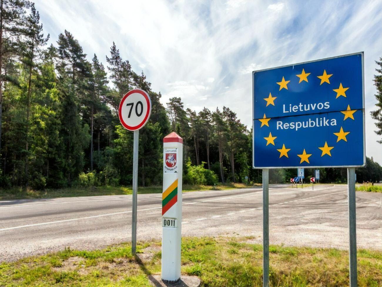 Литовців закликали уникати сусідньої країни