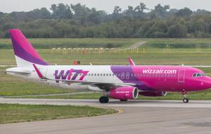 Wizz Air і ще дві авіакомпанії скорегували свої рейси, уникаючи Білорусі