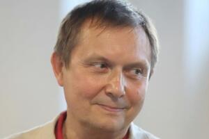 Лукашук: Соціальні мережі перетворюються на мінне поле