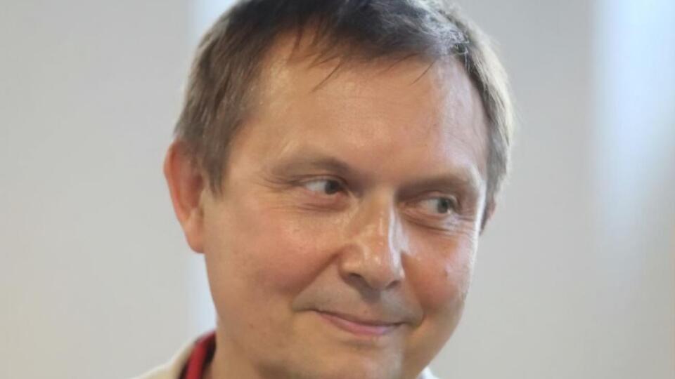 Лукашук: Соціальні мережі перетворюються на мінне поле