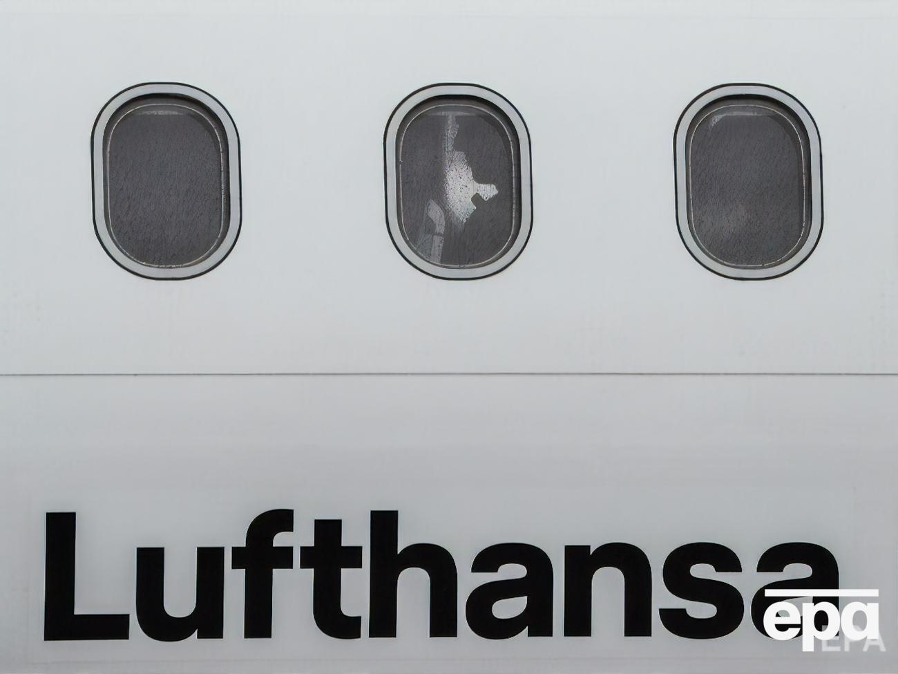 Повідомлення про можливий теракт на борту літака не підтвердили