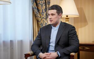 Федоров зазначив, що IT-фахівці в Україні можуть заробляти по кілька тисяч доларів