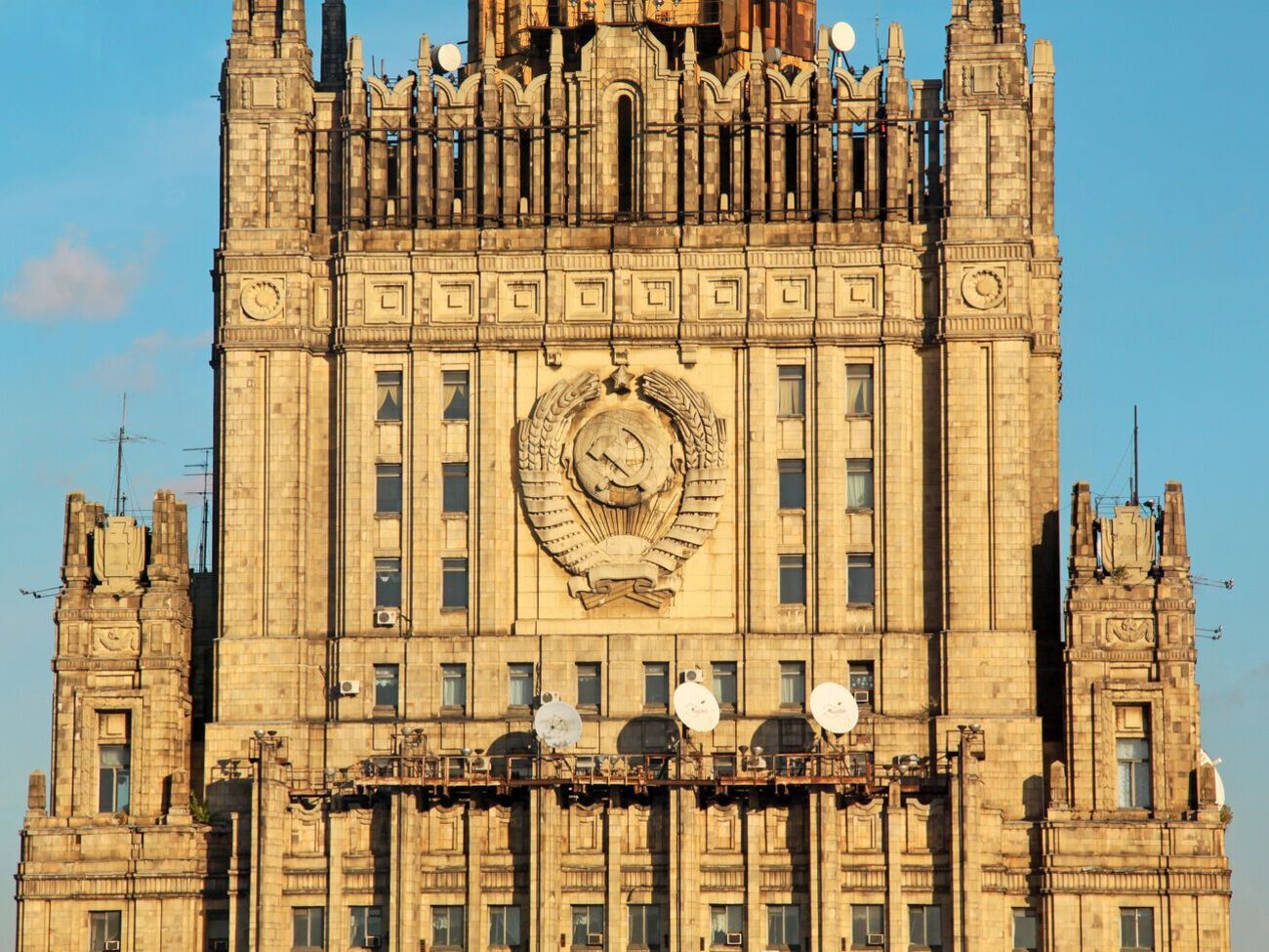 Санкції від ЄС з'являються "самі собою", заявили у МЗС РФ