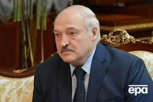 Лукашенко бореться за виживання свого радянського режиму, зазначило Bloomberg