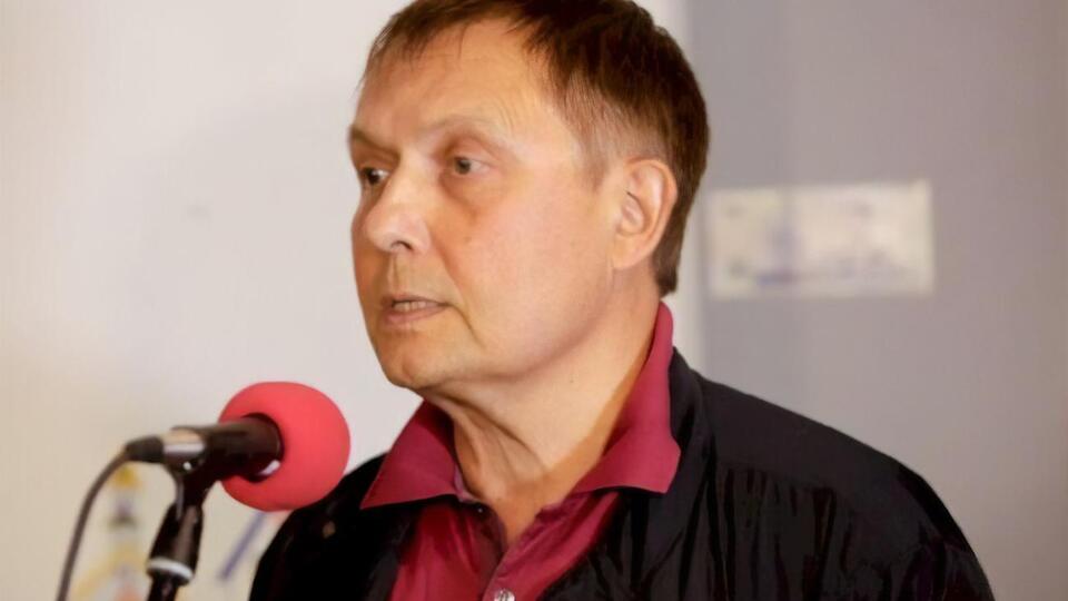 Лукашук: Коли по вчительку в Могилів поїхав син, у нього конфіскували машину