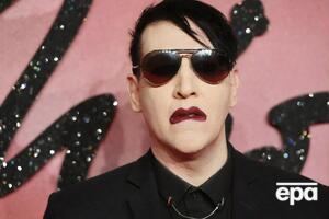 Полиция выдала ордер на арест Мерилина Мэнсона осенью 2019 года