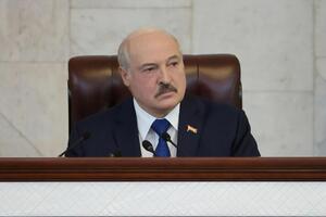 Лукашенко відреагував на скасування авіарейсів через Білорусь