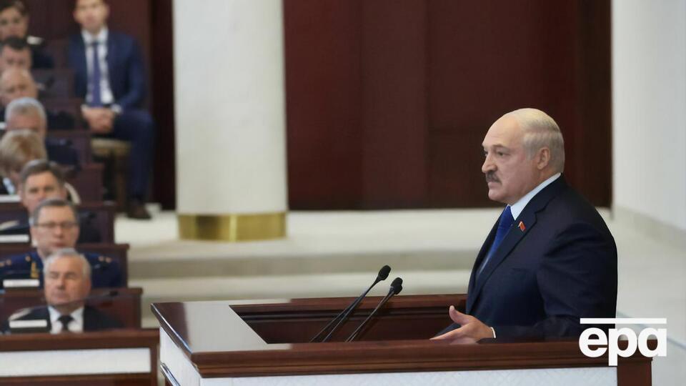 Лукашенко заявив про "фейкових співробітників КДБ"