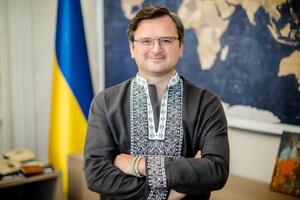 По словам Кулебы, Украина придерживается политико-дипломатического пути решения конфликта с РФ