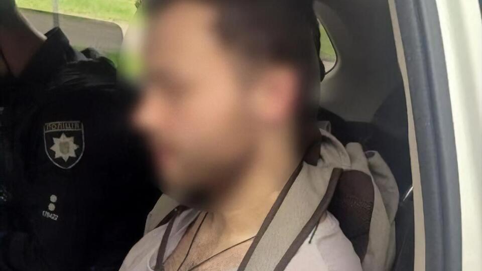 По словам мужчины, ему "надоели люди"