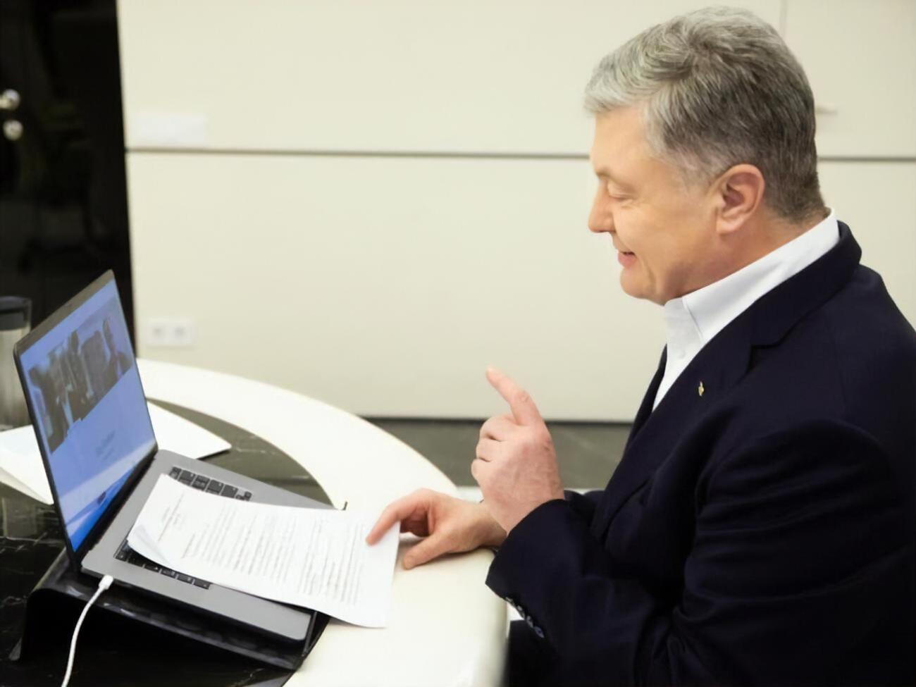 27 мая в СБУ заявили, что Порошенко не явился на допрос по делу нардепов от ОПЗЖ Виктора Медведчука и Тараса Козака