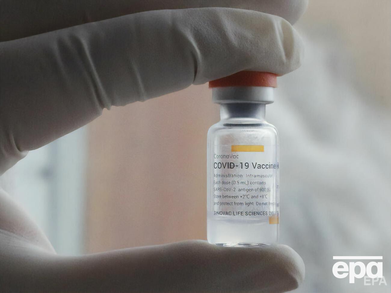 В Украине хотя бы одну прививку от коронавируса получили почти миллион человек, более 100 тыс. завершили вакцинацию